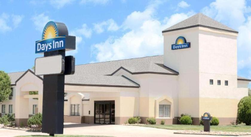 Days Inn By Wyndham Liberal Ks Exterior foto